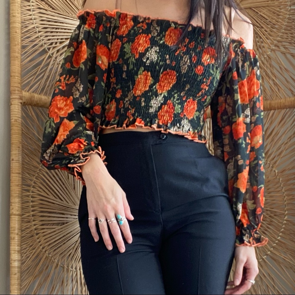 Billowy top